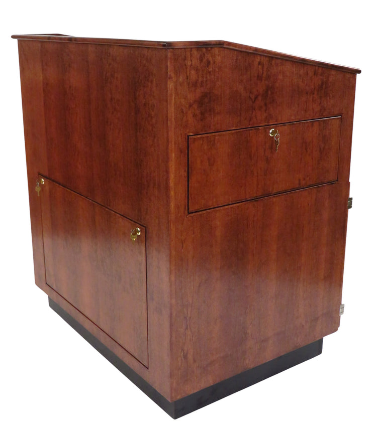 Handcrafted multimedia lectern cart with locking storage, rack rails, cable management, and mobility. Ideal for schools and training centers.