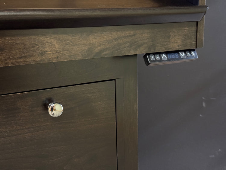 Counselor Evolution Lift™ Lectern - Height Adjustable Podium with Premium Sound System