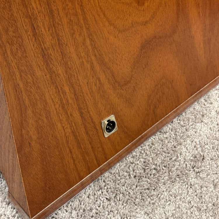 StatesMan Slim™ Podium – Premium Handcrafted Wooden Lectern