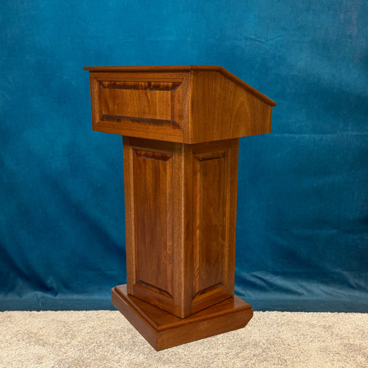 Counselor Swivel™ Rotating Hardwood Podium