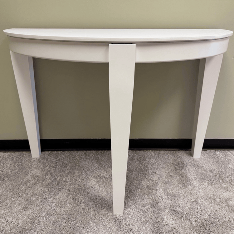 White Half-Round Office Table – Modern Character Maple Construction, Space-Saving Design for Small Offices, Meeting Rooms, and Reception Areas, with Scratch-Resistant Laminate Surface for Durability