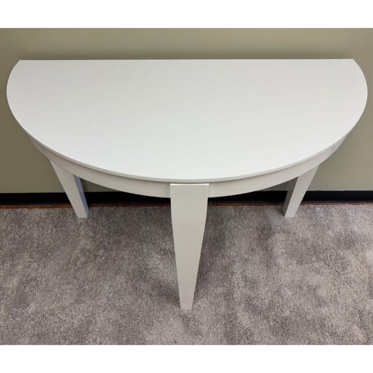 White Half-Round Office Table – Modern Character Maple Construction, Space-Saving Design for Small Offices, Meeting Rooms, and Reception Areas, with Scratch-Resistant Laminate Surface for Durability