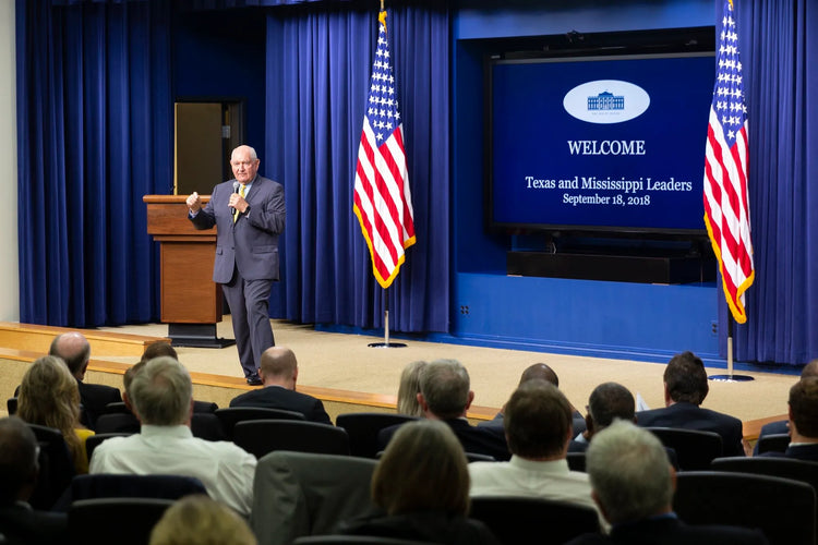 The Keynote Solid Hardwood Lectern / Podium