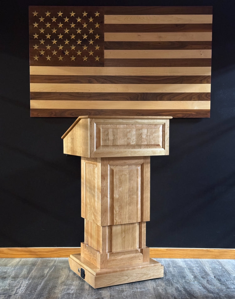 Counselor Lift™ Height Adjustable Podium