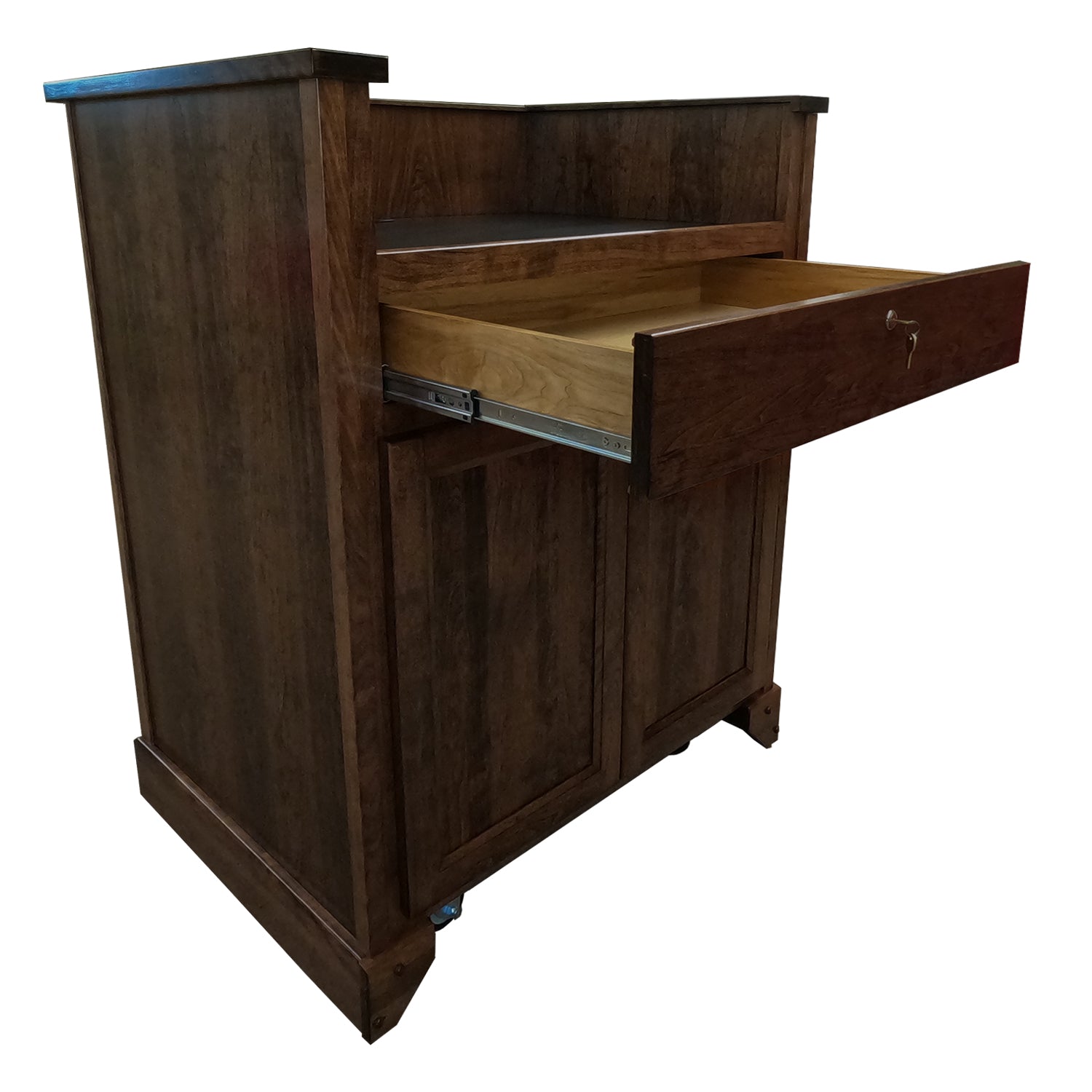 The Defender™ Work Station offers concealed ballistic protection with NIJ Level III materials, ideal for schools, police, and courthouses.