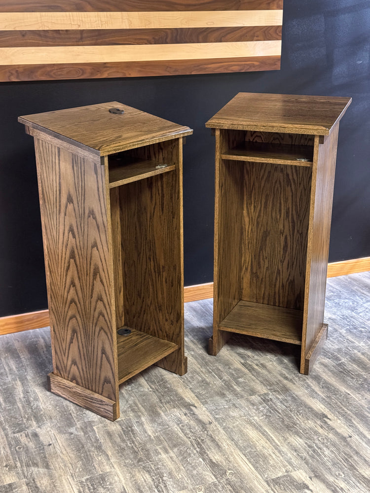 Assistant™ Handcrafted Oak Podium