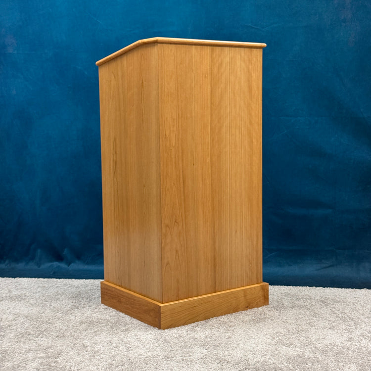 Collegiate™ Podium (CPD677) – Premium Solid Cherry Wood Lectern