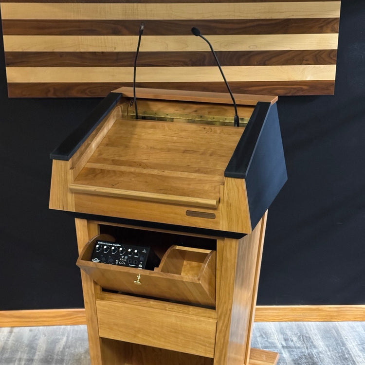 Presidential Plus Evolution™ – Large Sound Podium with Built-In Audio System