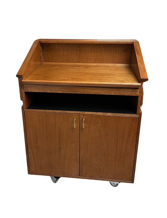 Maitre D' Large Workstation Lectern