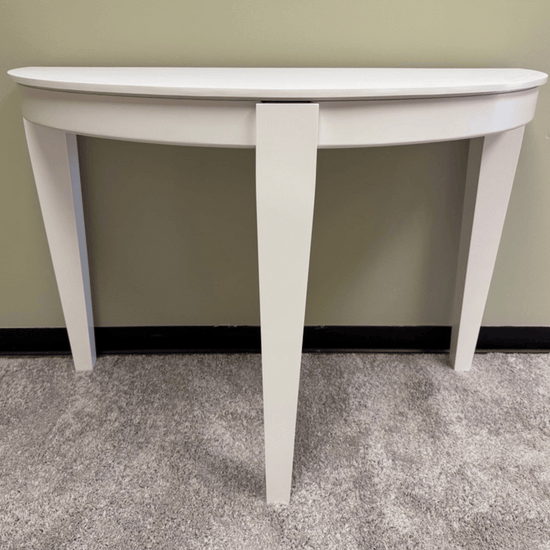 White Half-Round Office Table – Modern Character Maple Construction, Space-Saving Design for Small Offices, Meeting Rooms, and Reception Areas, with Scratch-Resistant Laminate Surface for Durability